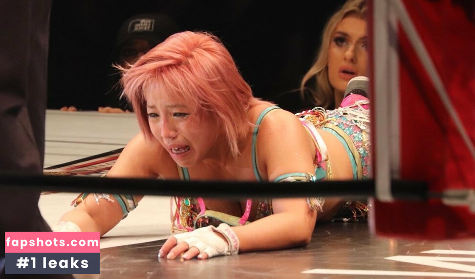 Mina Shirakawa gallery photo #398