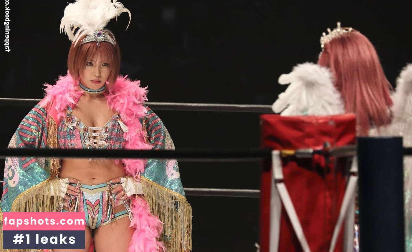 Mina Shirakawa gallery photo #402