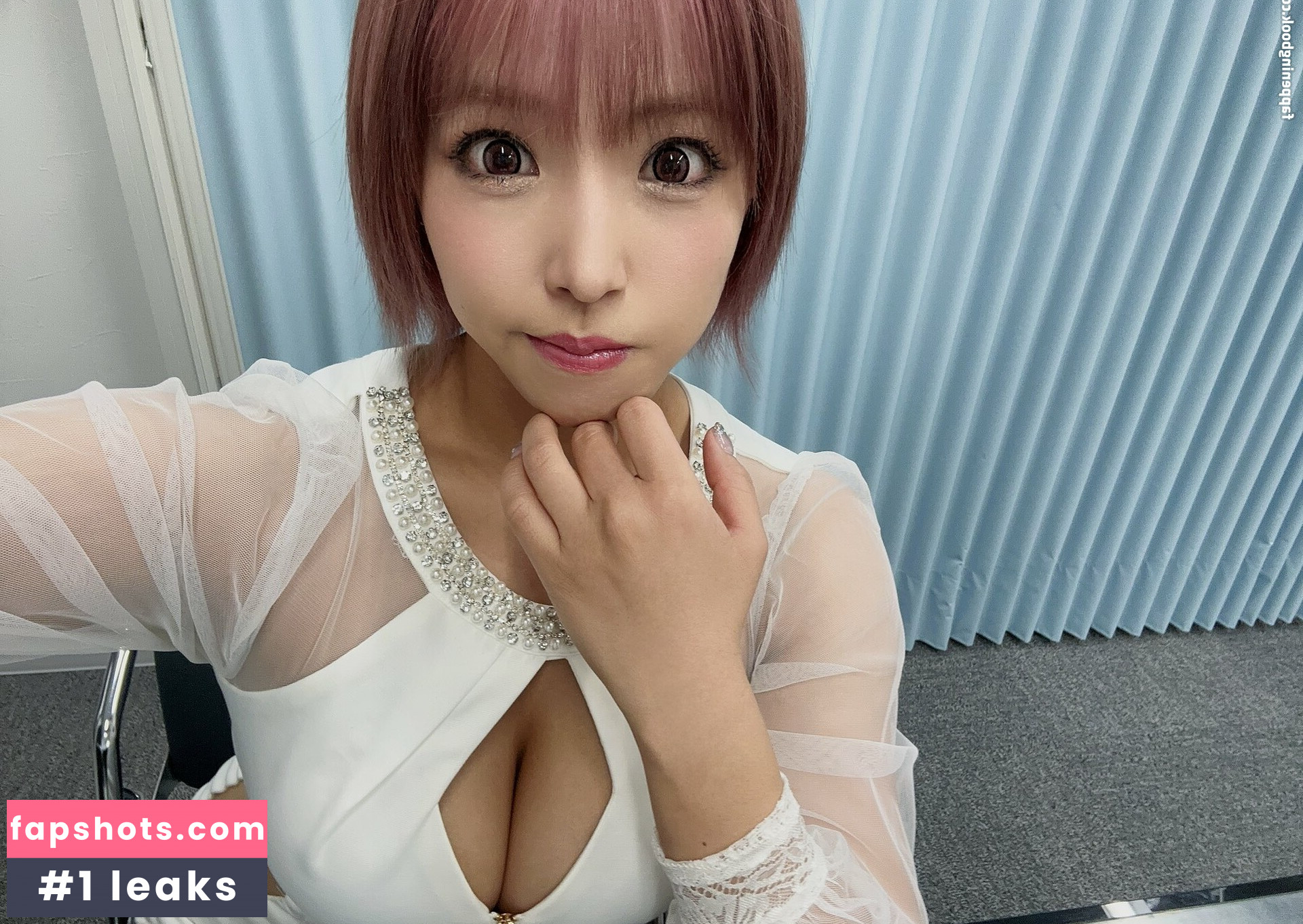 Mina Shirakawa gallery photo #416