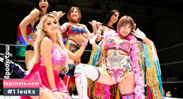 Mina Shirakawa gallery photo #432