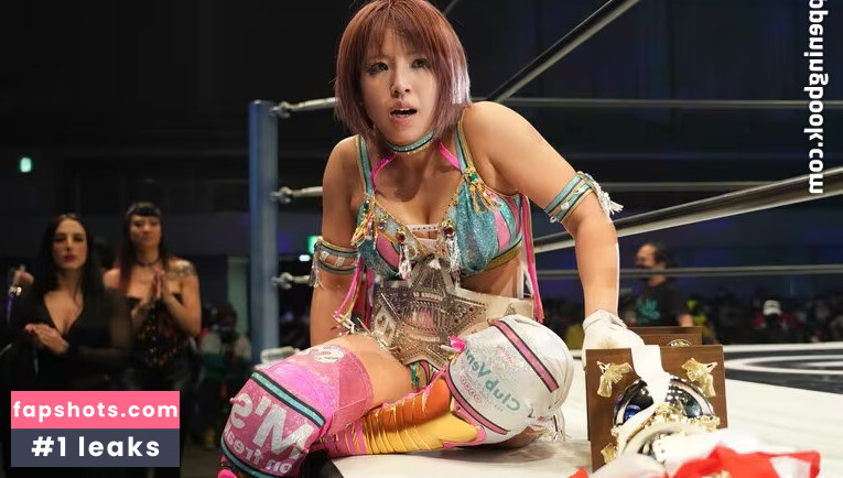 Mina Shirakawa gallery photo #447