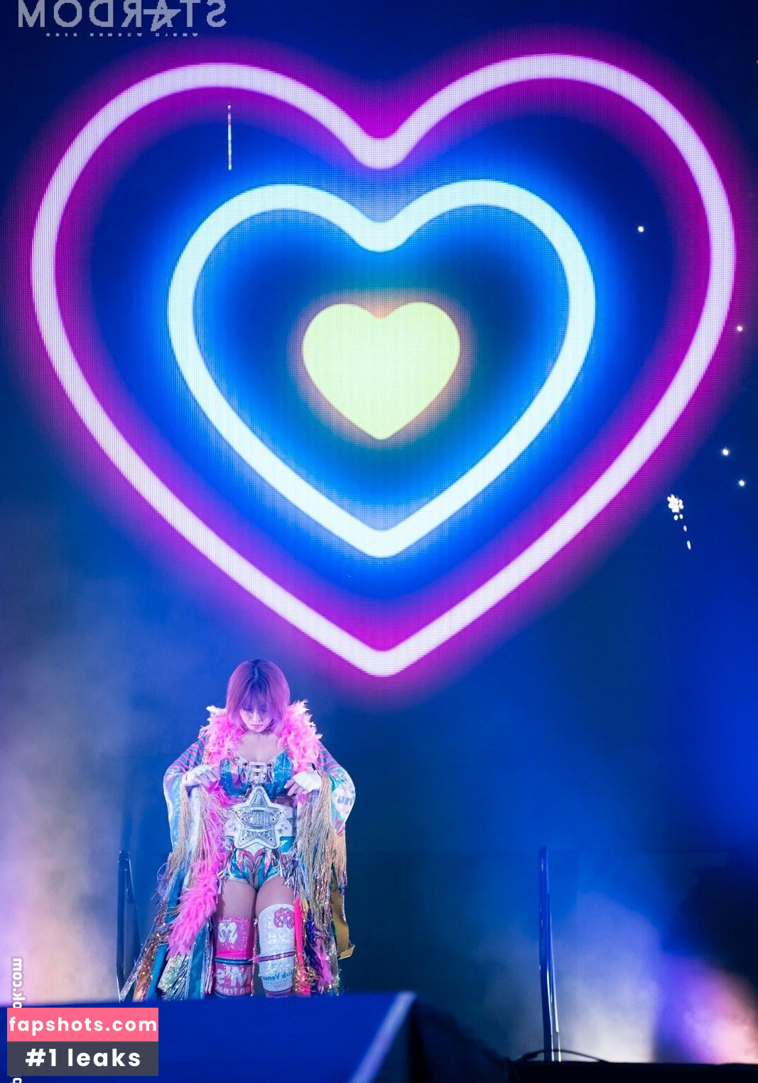 Mina Shirakawa gallery photo #467