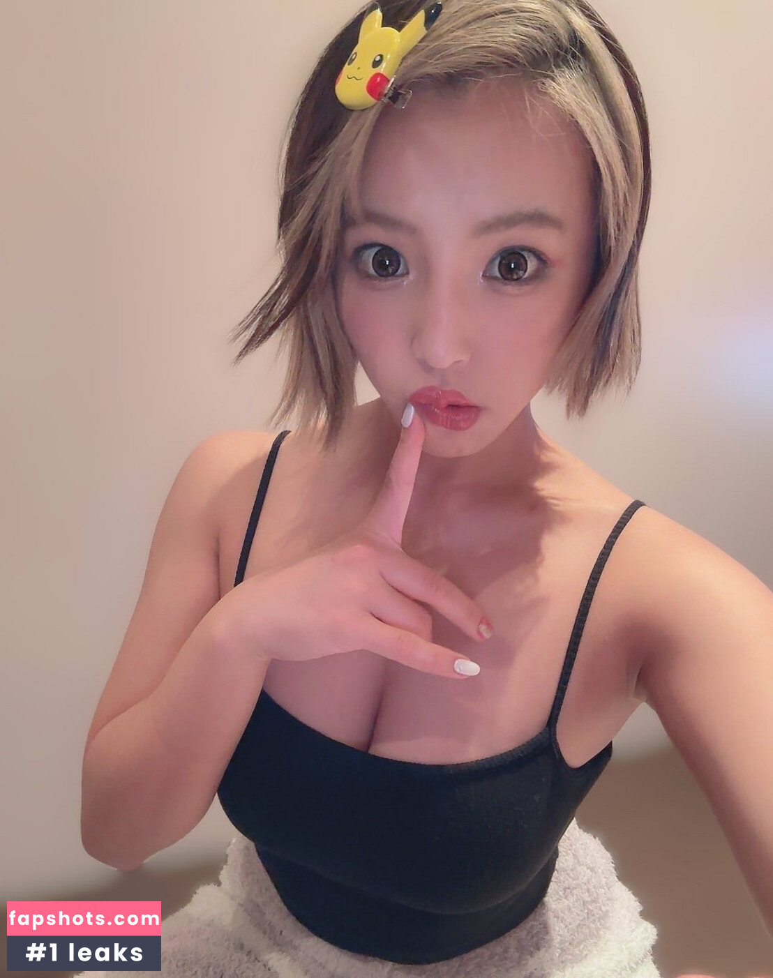 Mina Shirakawa gallery photo #558