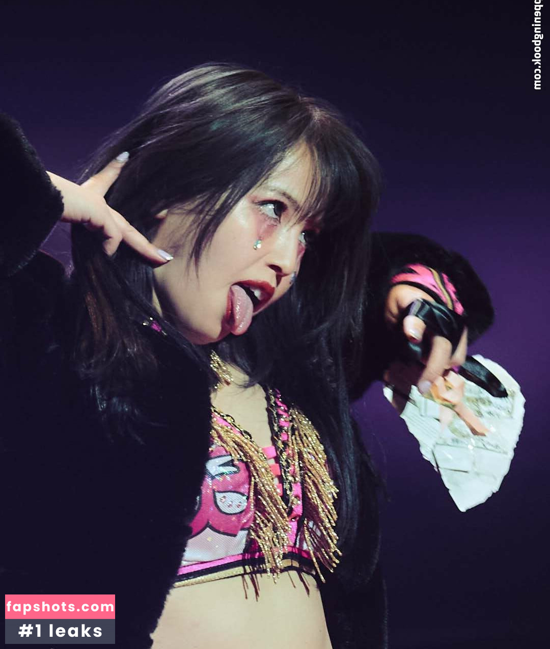 Mina Shirakawa gallery photo #620