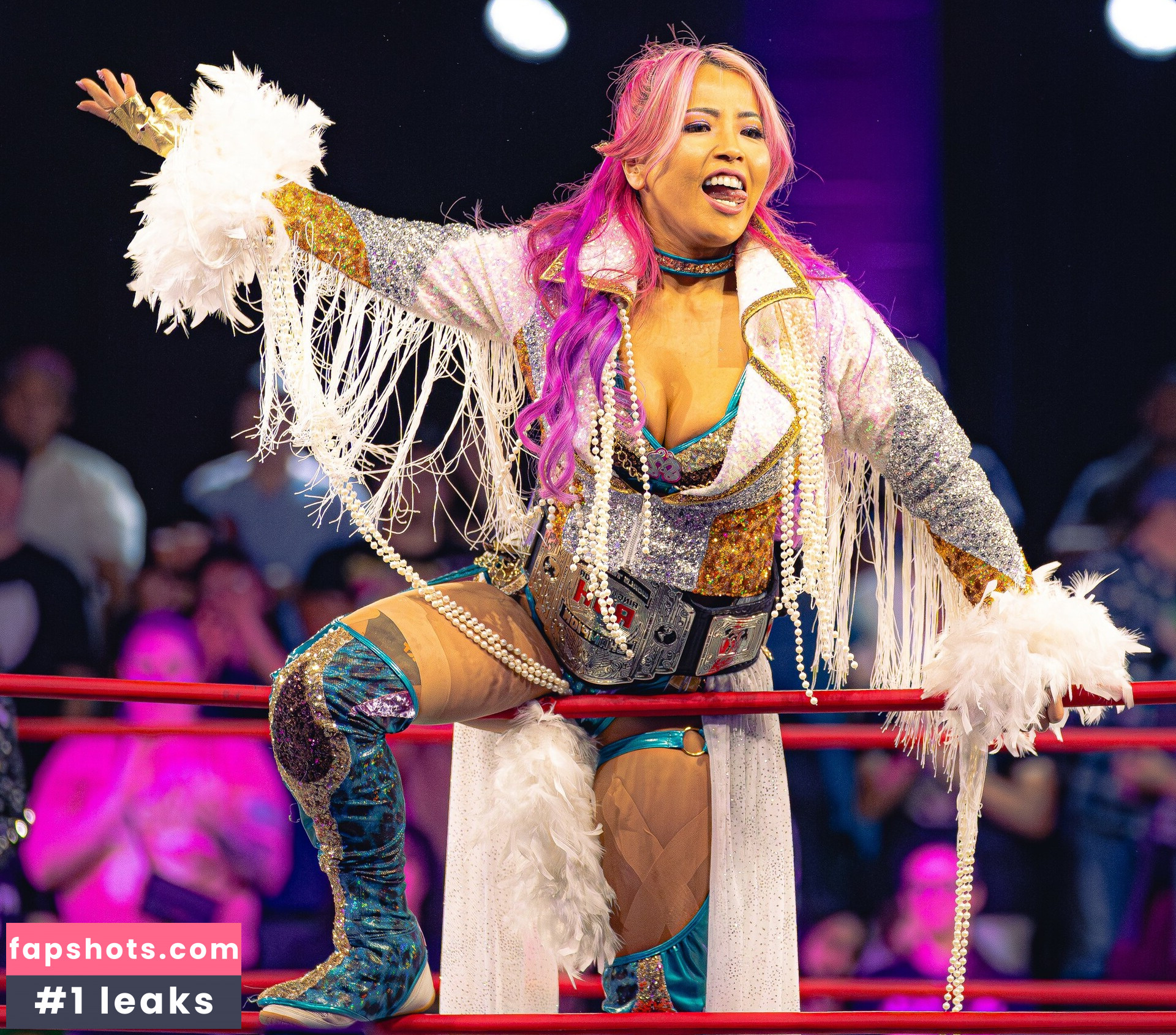 Mina Shirakawa gallery photo #63