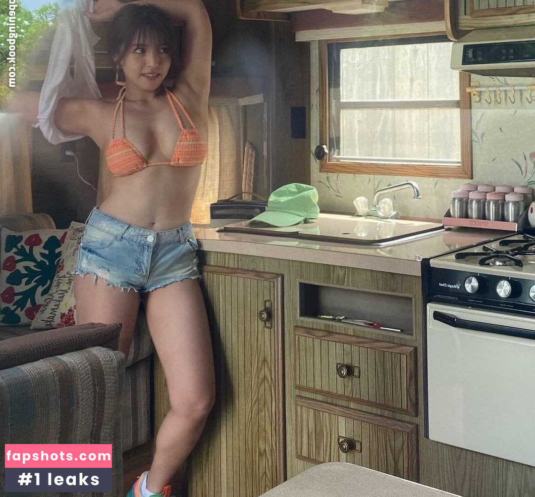 Mina Shirakawa gallery photo #625