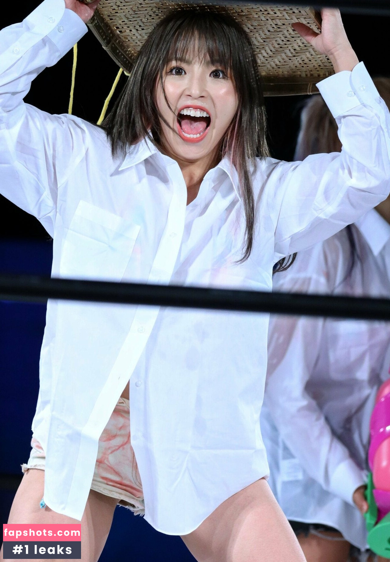 Mina Shirakawa gallery photo #643