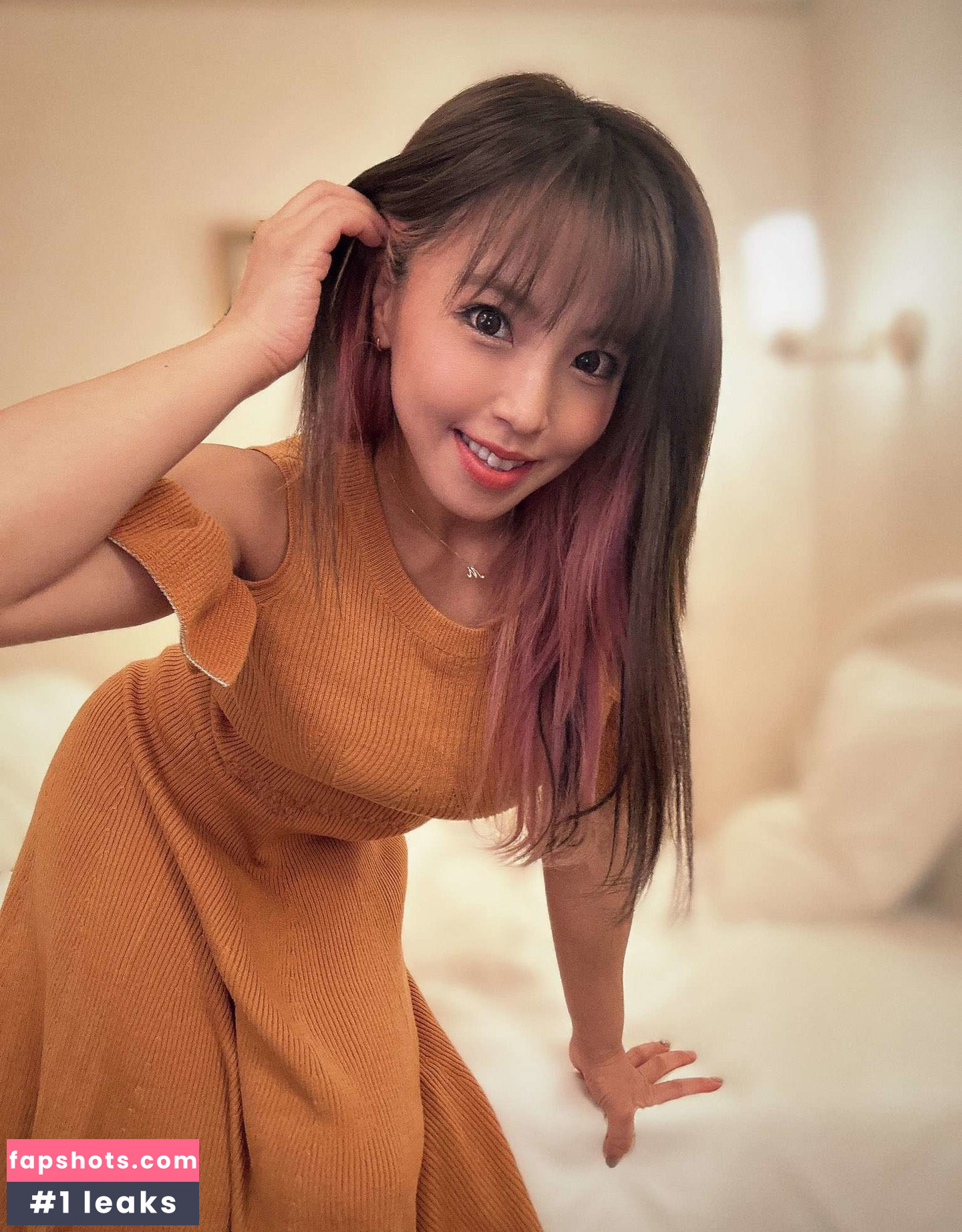 Mina Shirakawa gallery photo #647