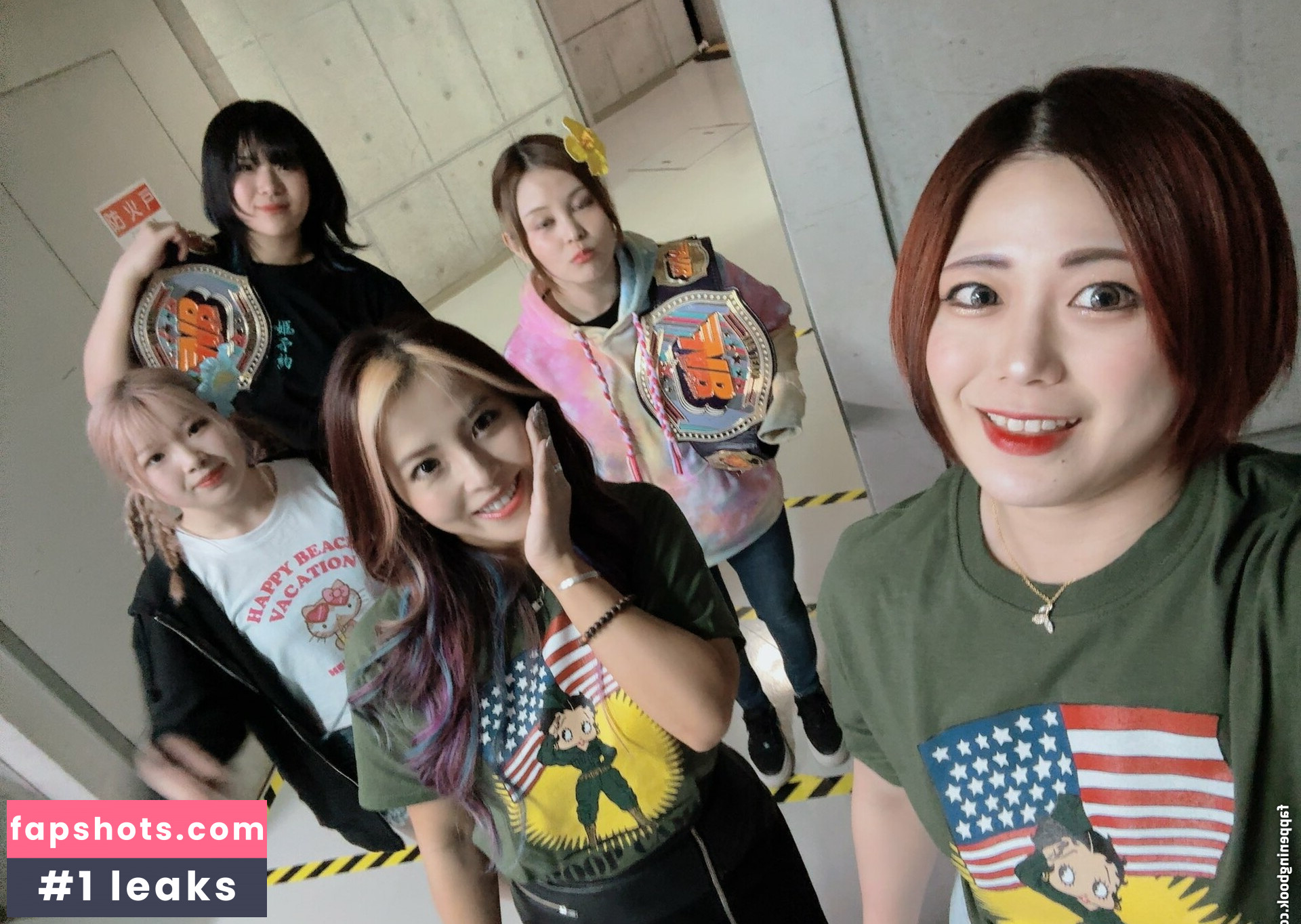 Mina Shirakawa gallery photo #85