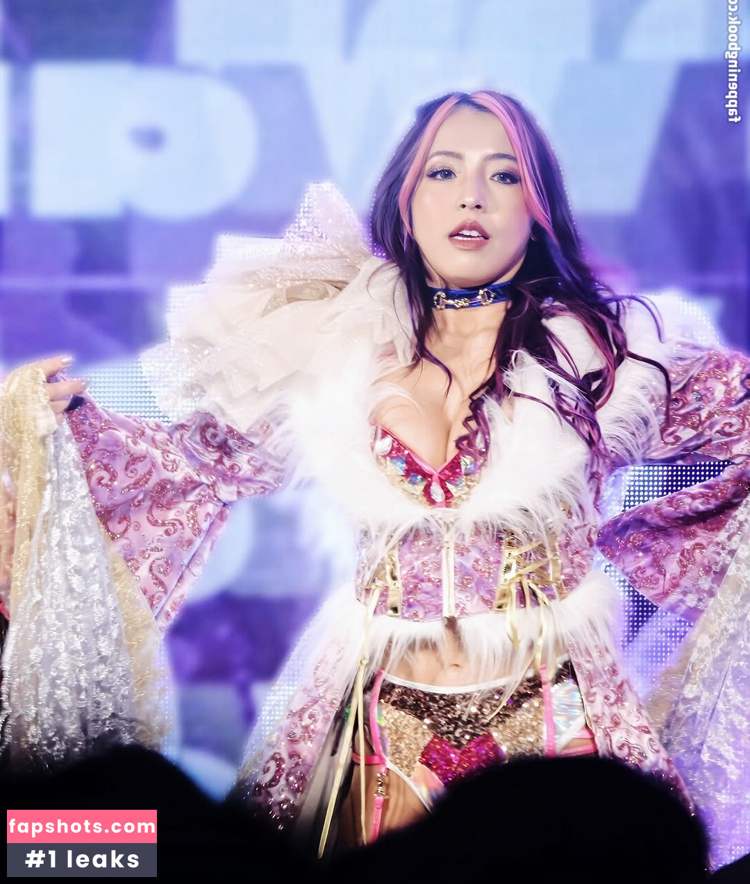 Mina Shirakawa gallery photo #89