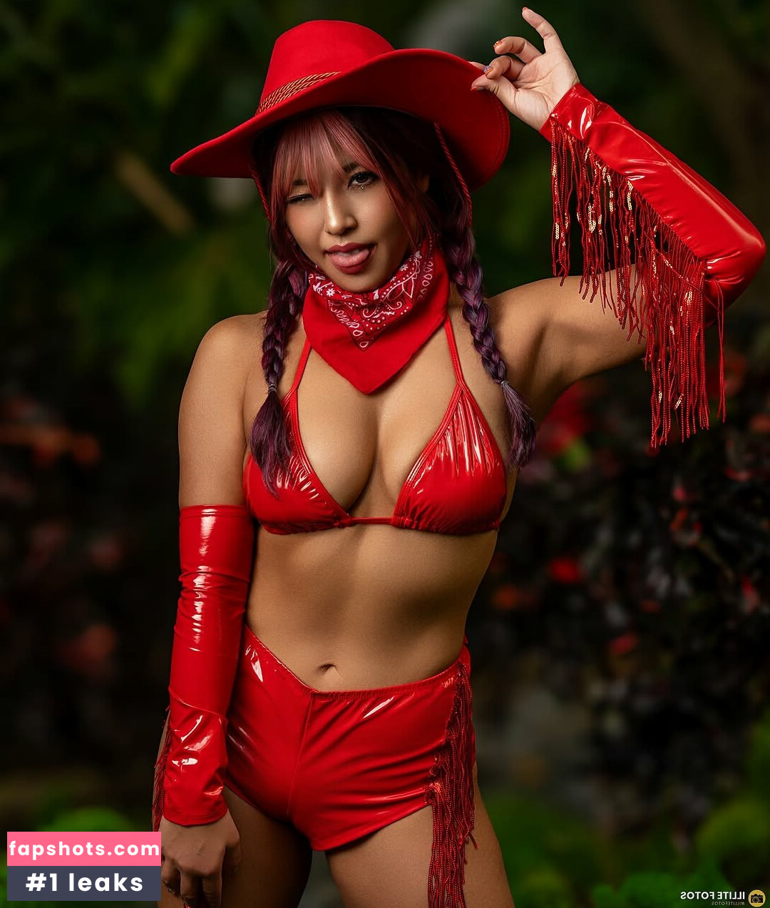 Mina Shirakawa gallery photo #94