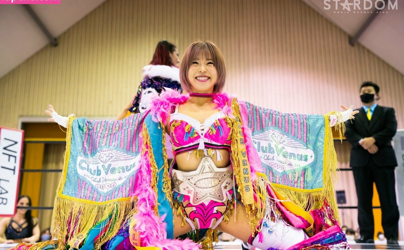 mina-shirakawa gallery photo #527