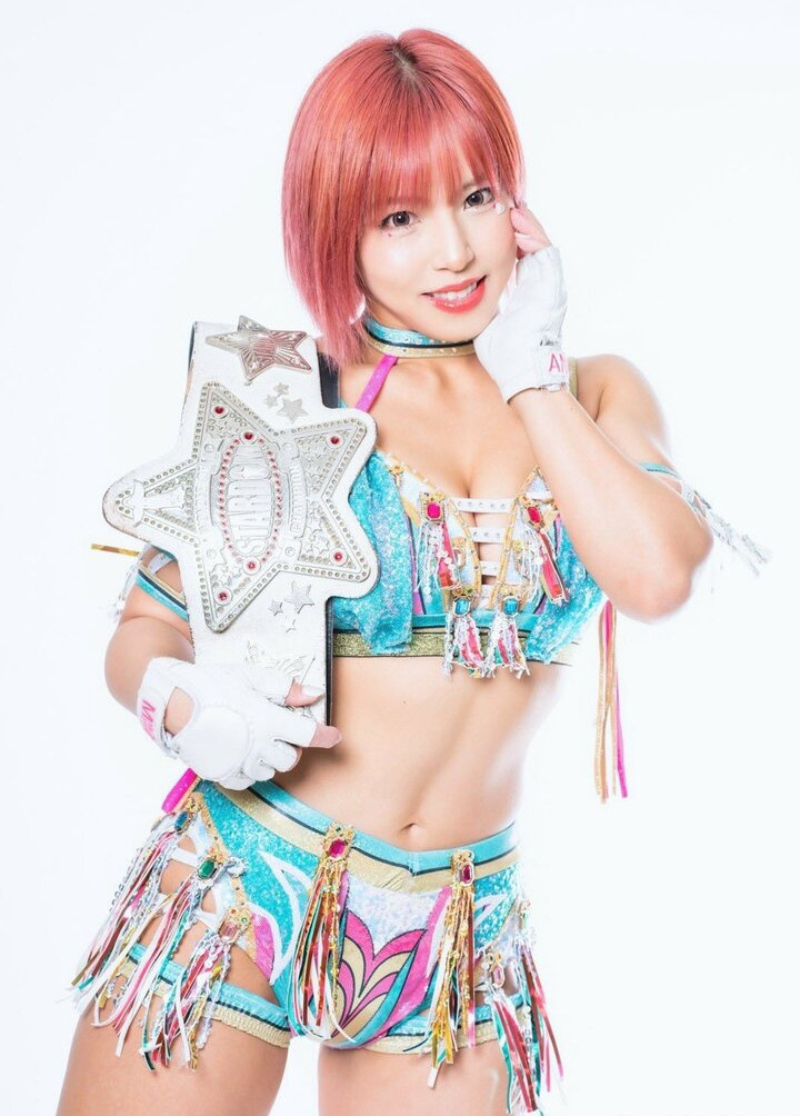 mina-shirakawa gallery photo #557