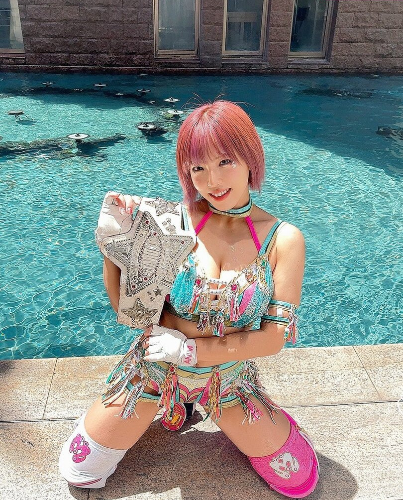 mina-shirakawa gallery photo #591