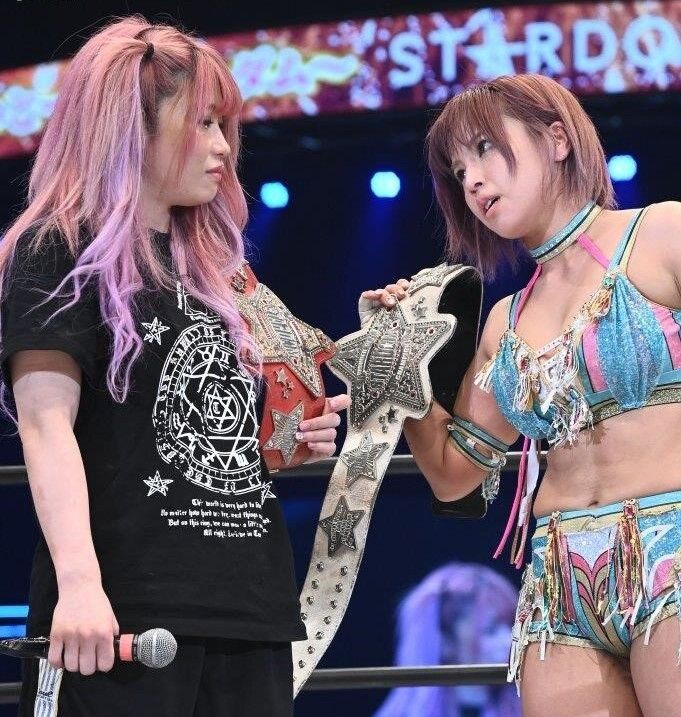 mina-shirakawa gallery photo #615