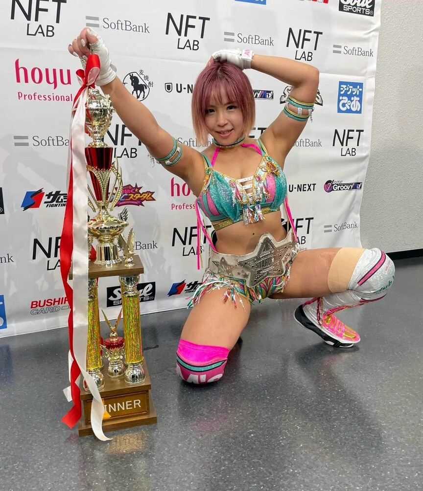 mina-shirakawa gallery photo #647