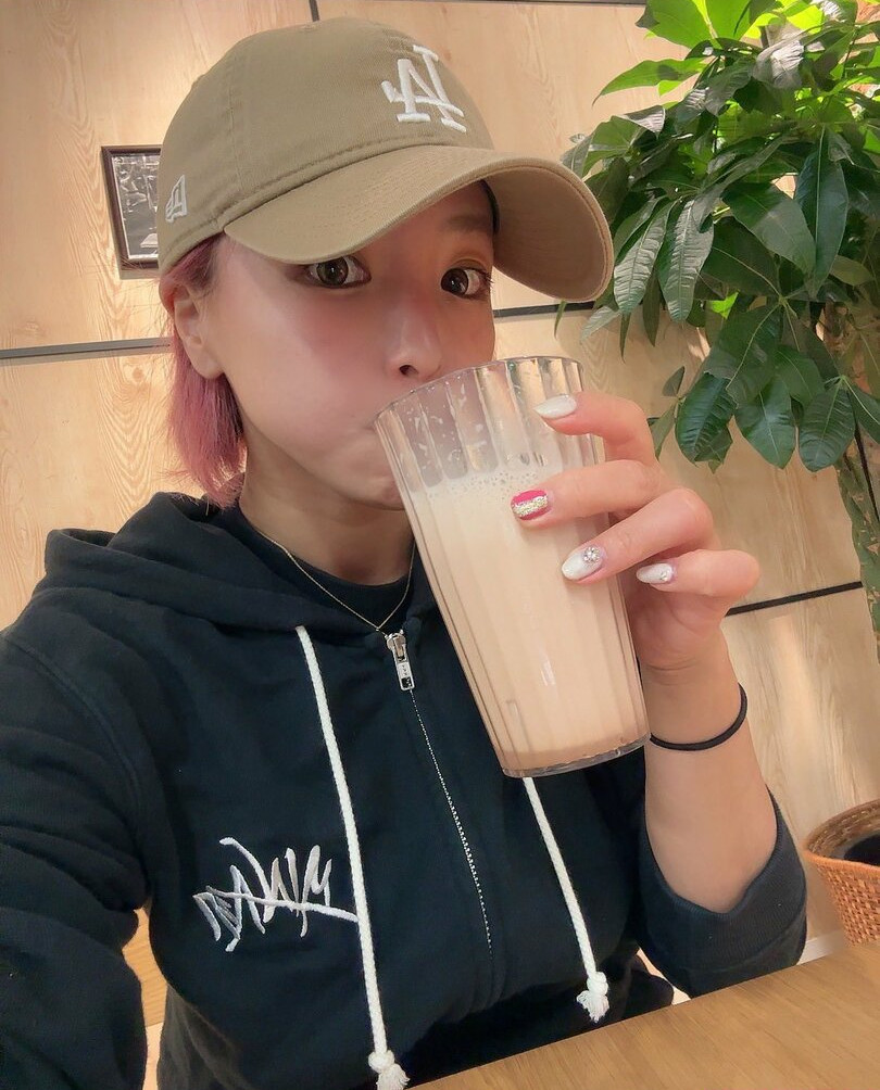 mina-shirakawa gallery photo #653