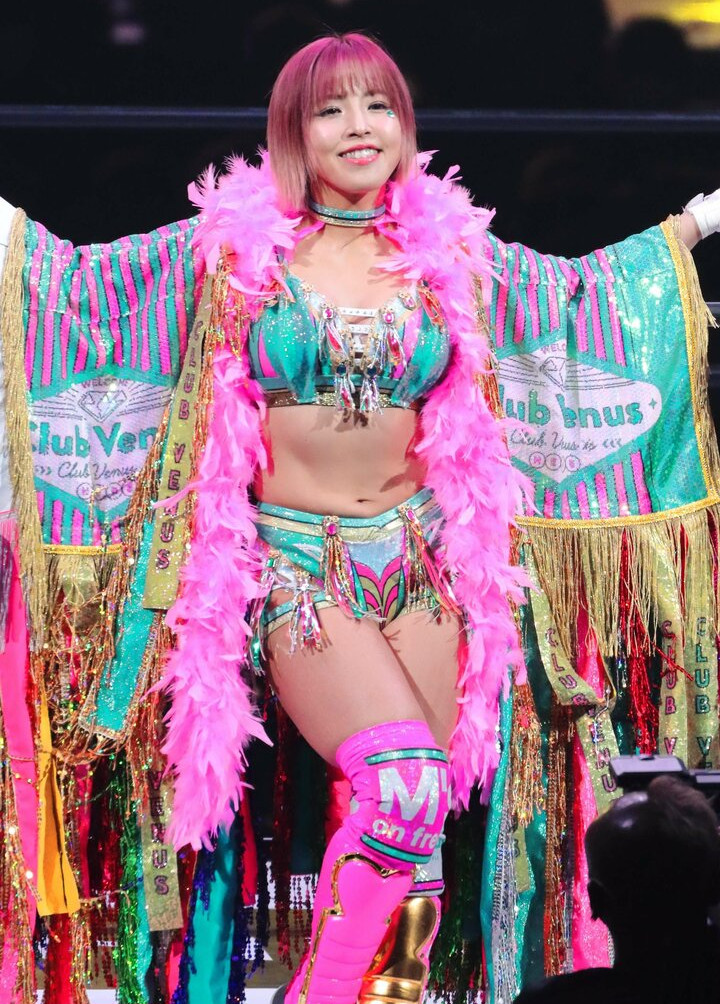 mina-shirakawa gallery photo #682