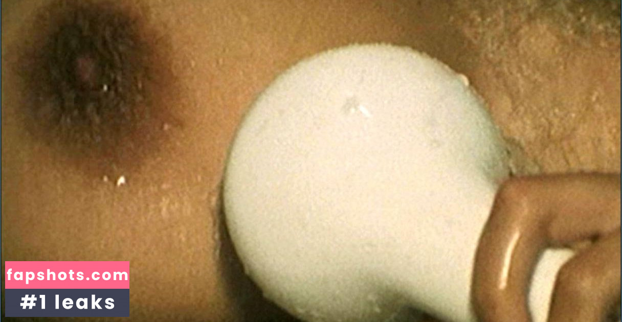 Mina Tander gallery photo #47