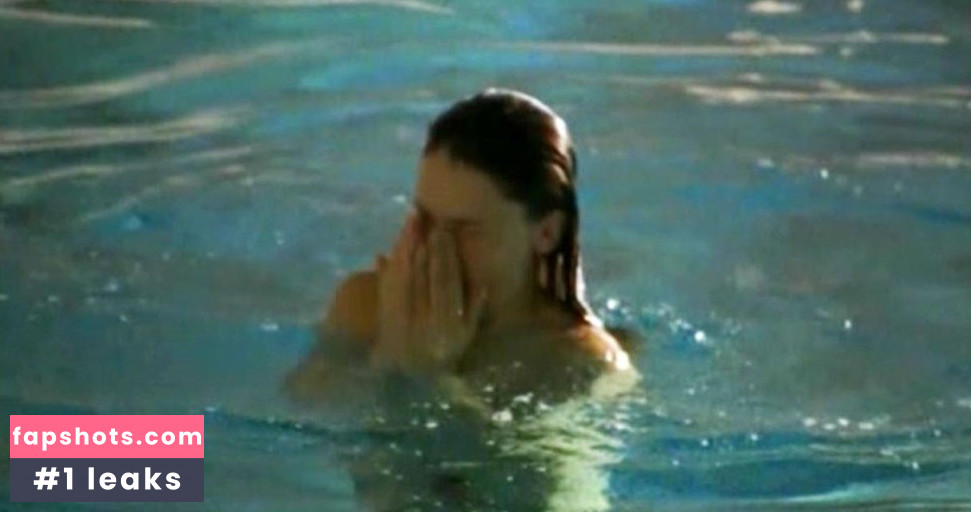 Mina Tander gallery photo #8