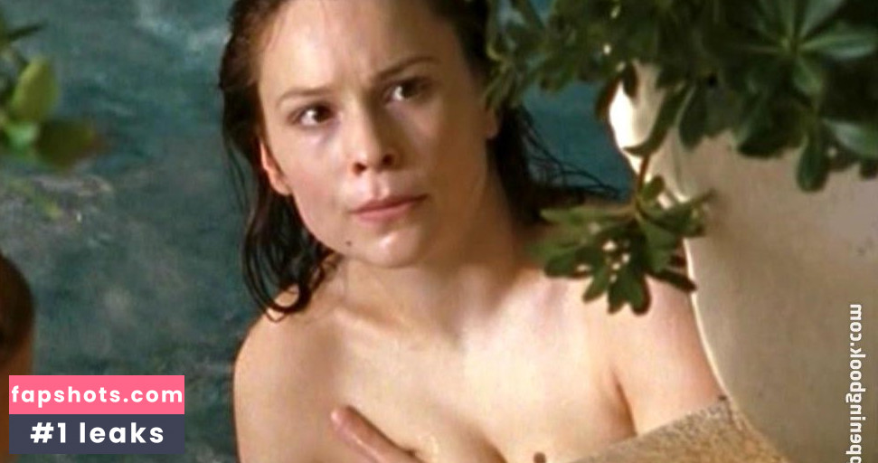 Mina Tander gallery photo #9