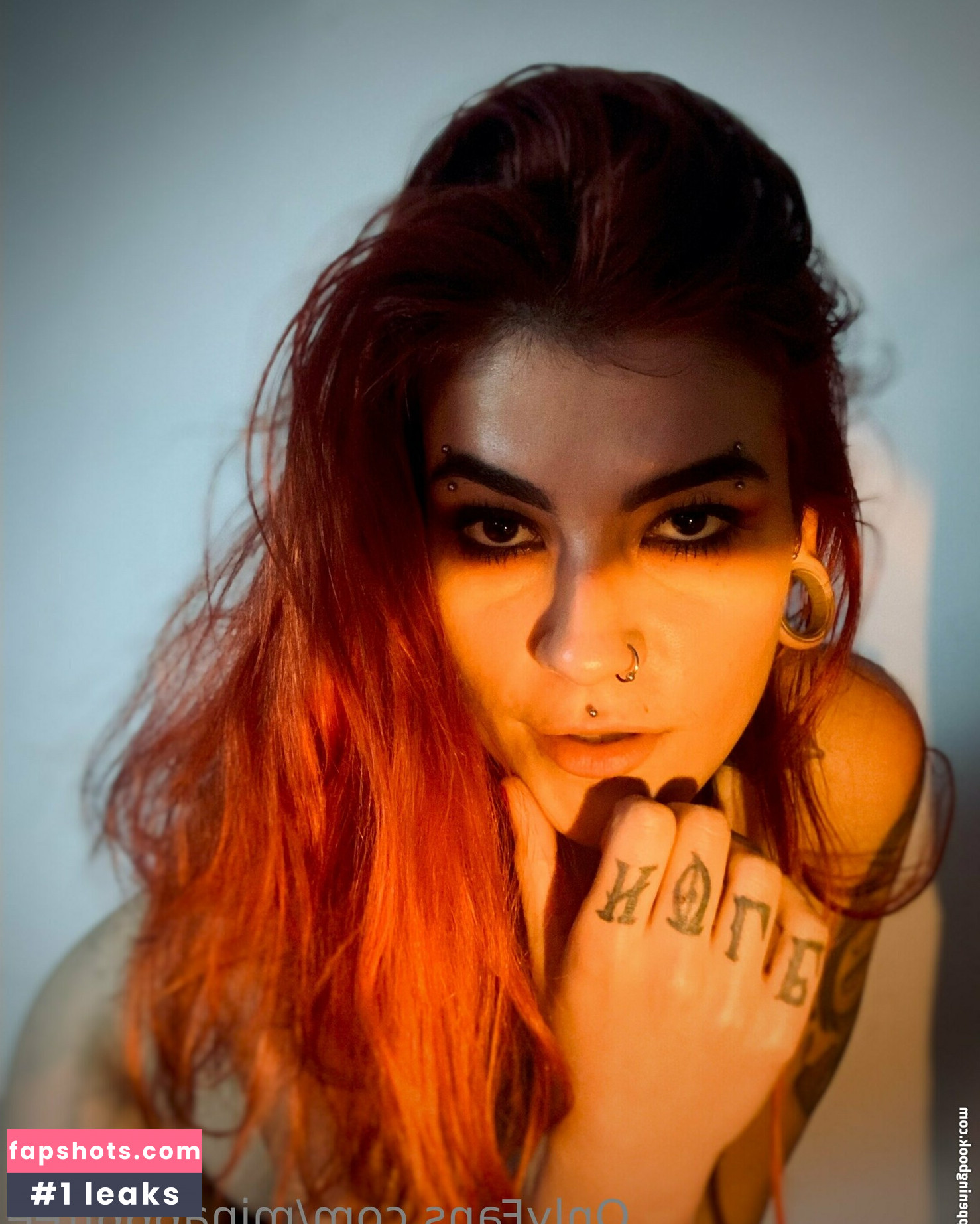 mina666free gallery photo #16