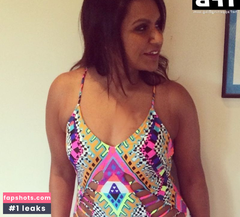 Mindy Kaling Filtración Desnuda OnlyFans Foto #19 - Fapshots