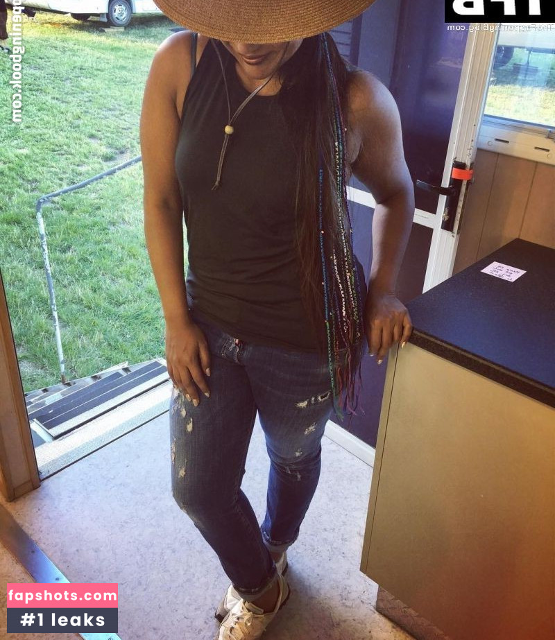 Mindy Kaling Filtración Desnuda OnlyFans Foto #38 - Fapshots