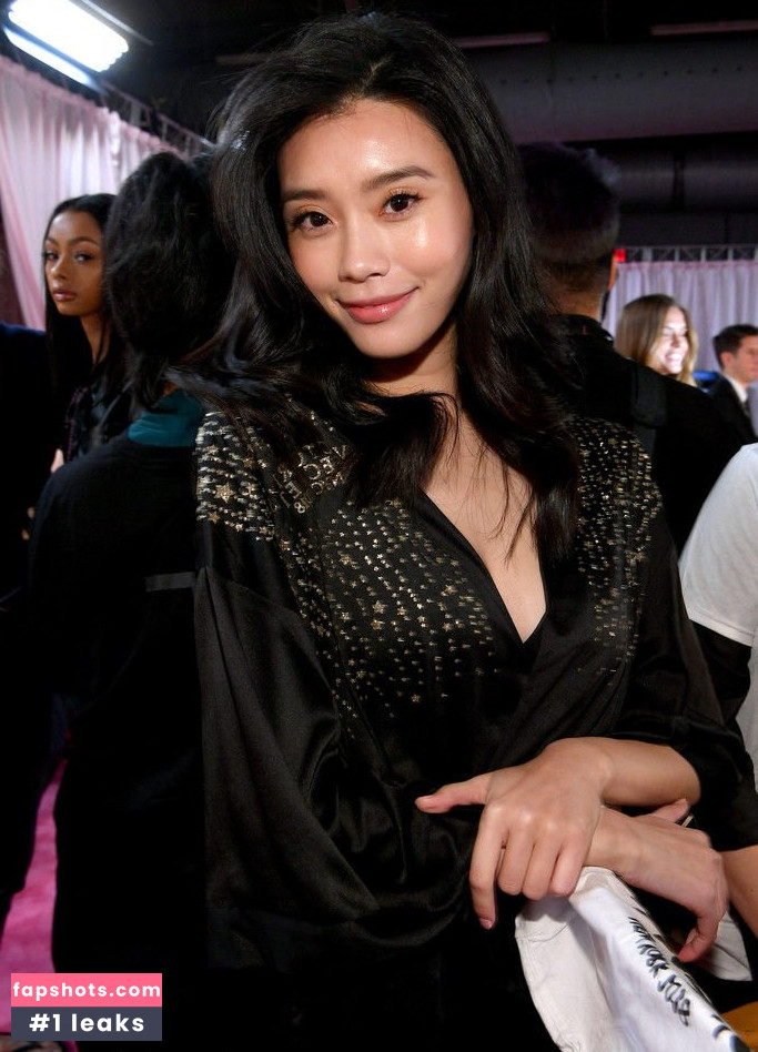 Ming Xi gallery photo #21