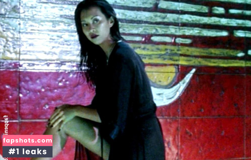 Minh-Khai Phan-Thi gallery photo #19