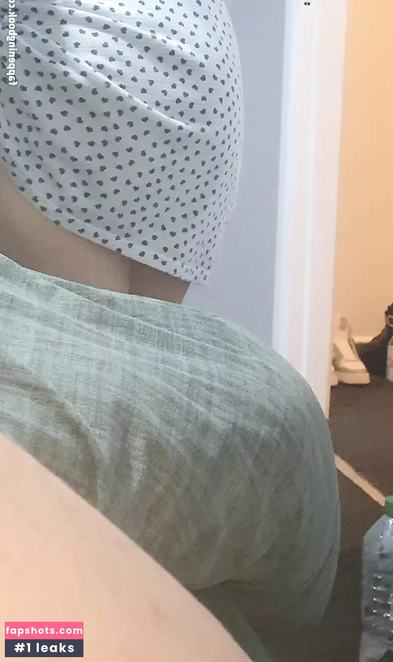 Mini Lilly gallery photo #5