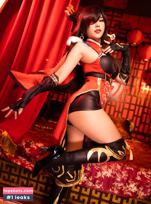 Minichu Thai Cosplayer gallery photo #389