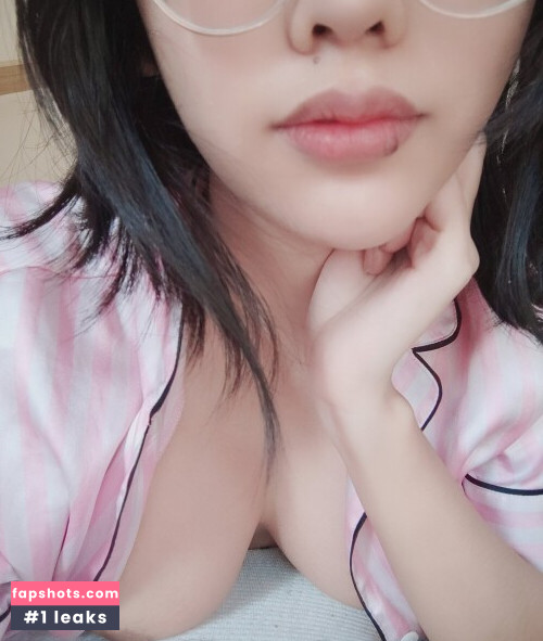 Minichu Thai Cosplayer gallery photo #561