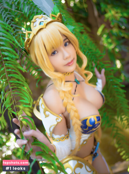 Minichu Thai Cosplayer gallery photo #611