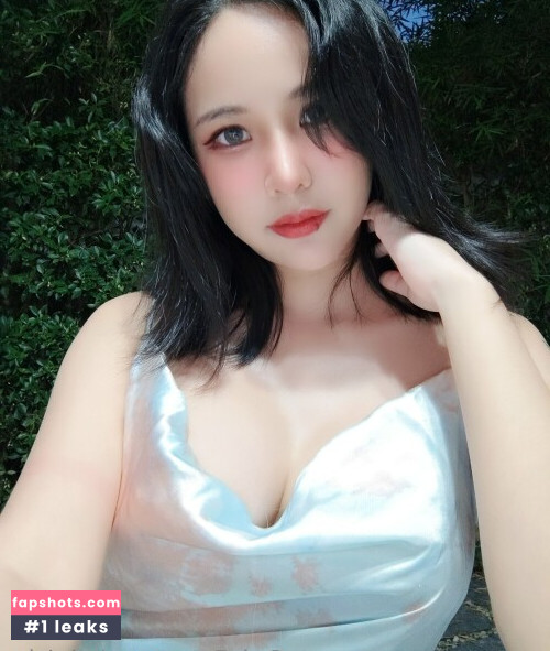 Minichu Thai Cosplayer gallery photo #750