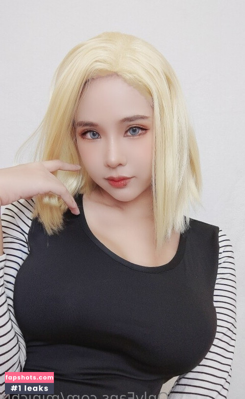 Minichu Thai Cosplayer gallery photo #875