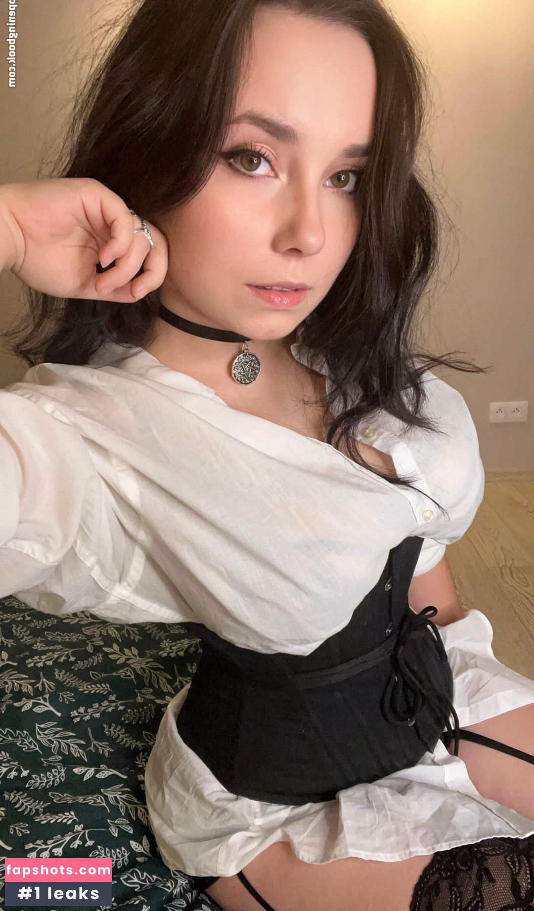 Miniloonaa gallery photo #297