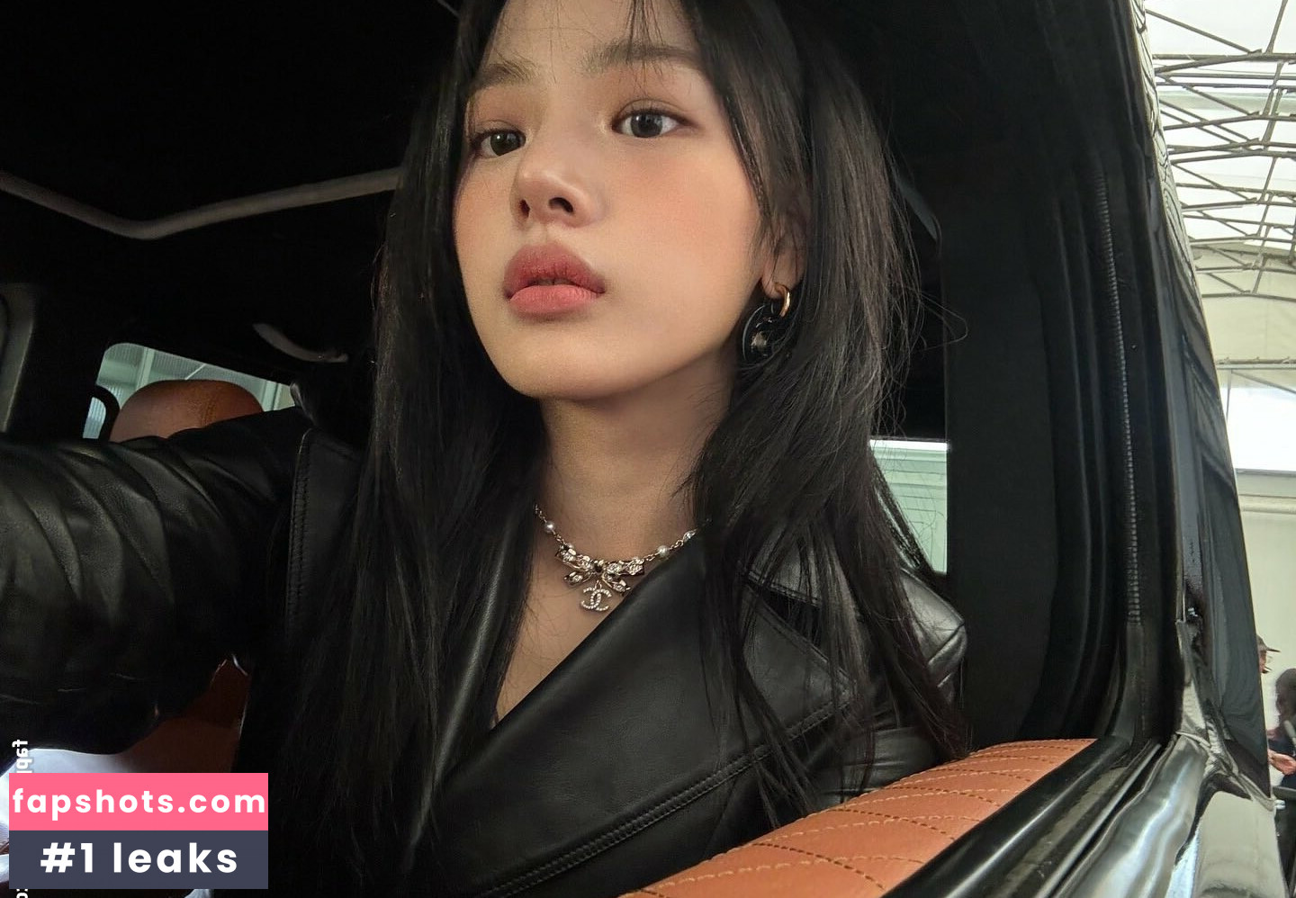 Minji gallery photo #118