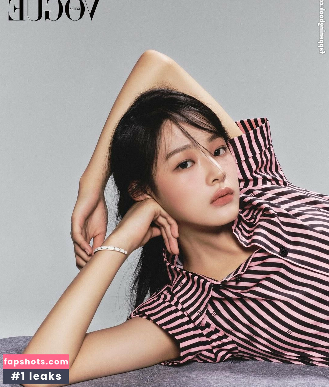 Minji gallery photo #122