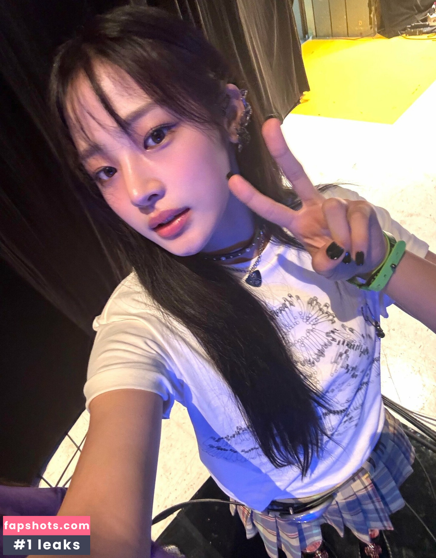 Minji gallery photo #125