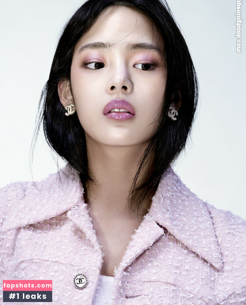 Minji gallery photo #14