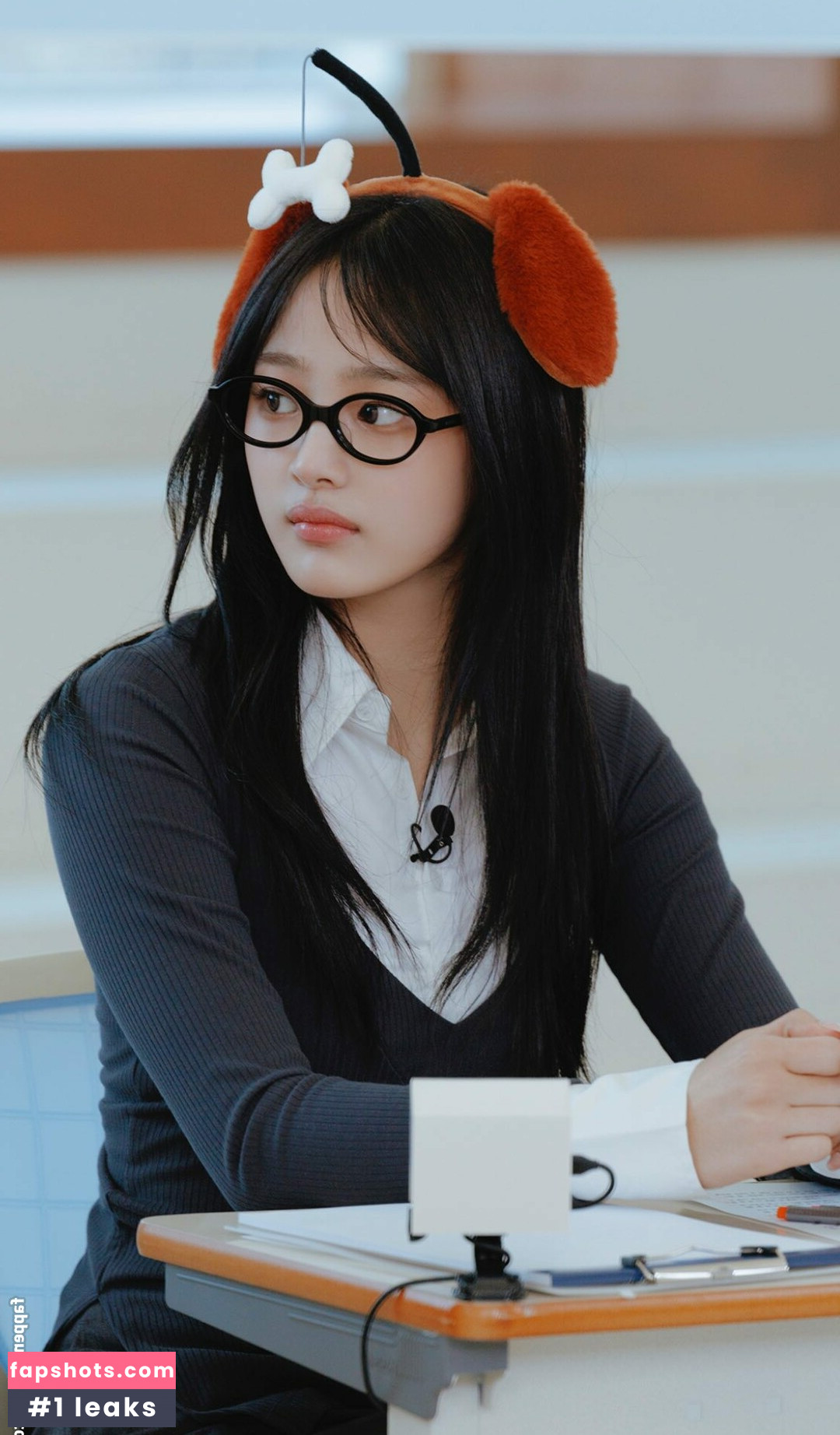 Minji gallery photo #140