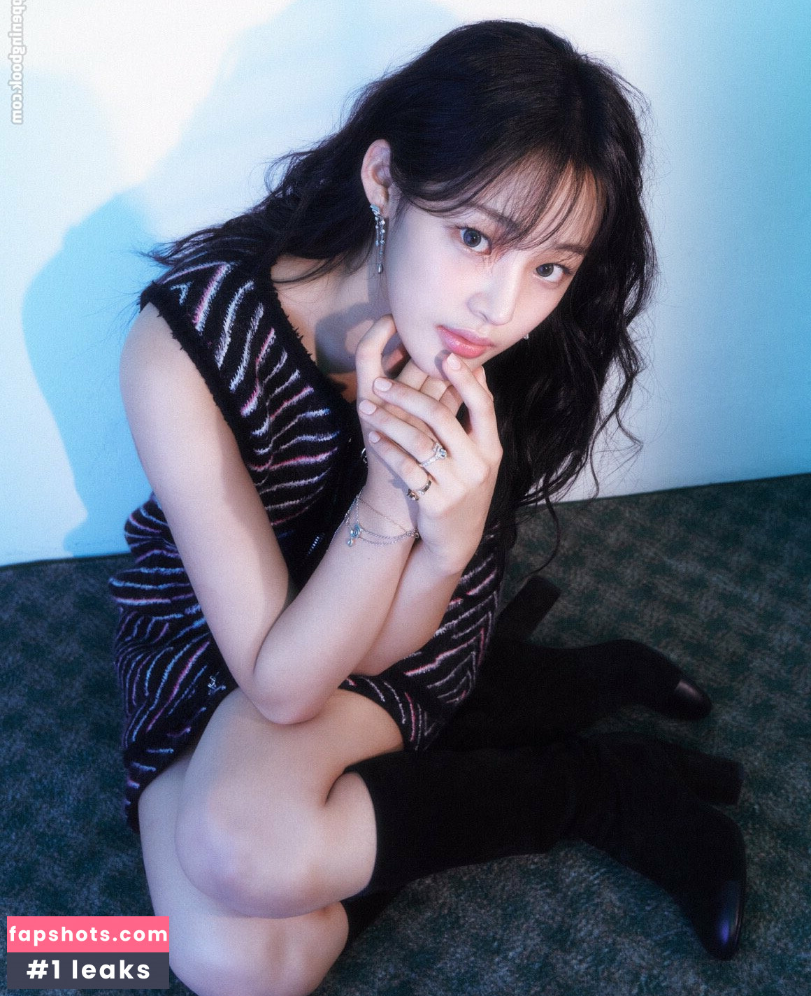 Minji gallery photo #52