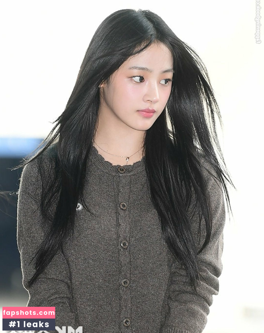 Minji gallery photo #73