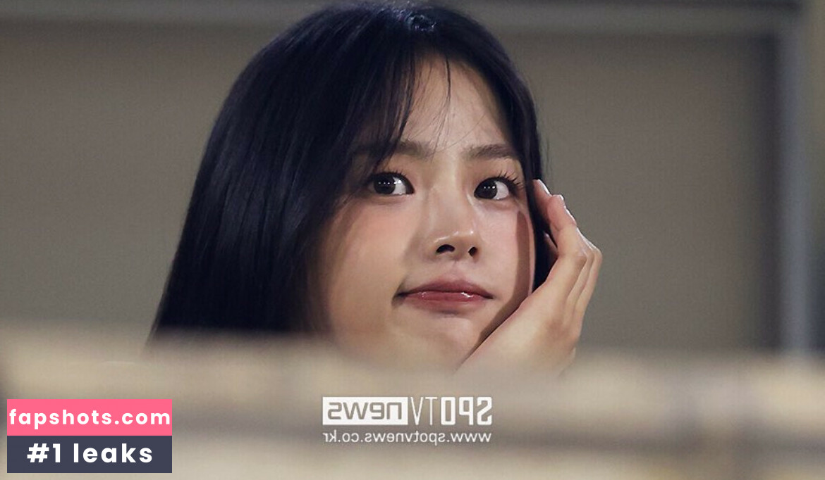 Minji gallery photo #91