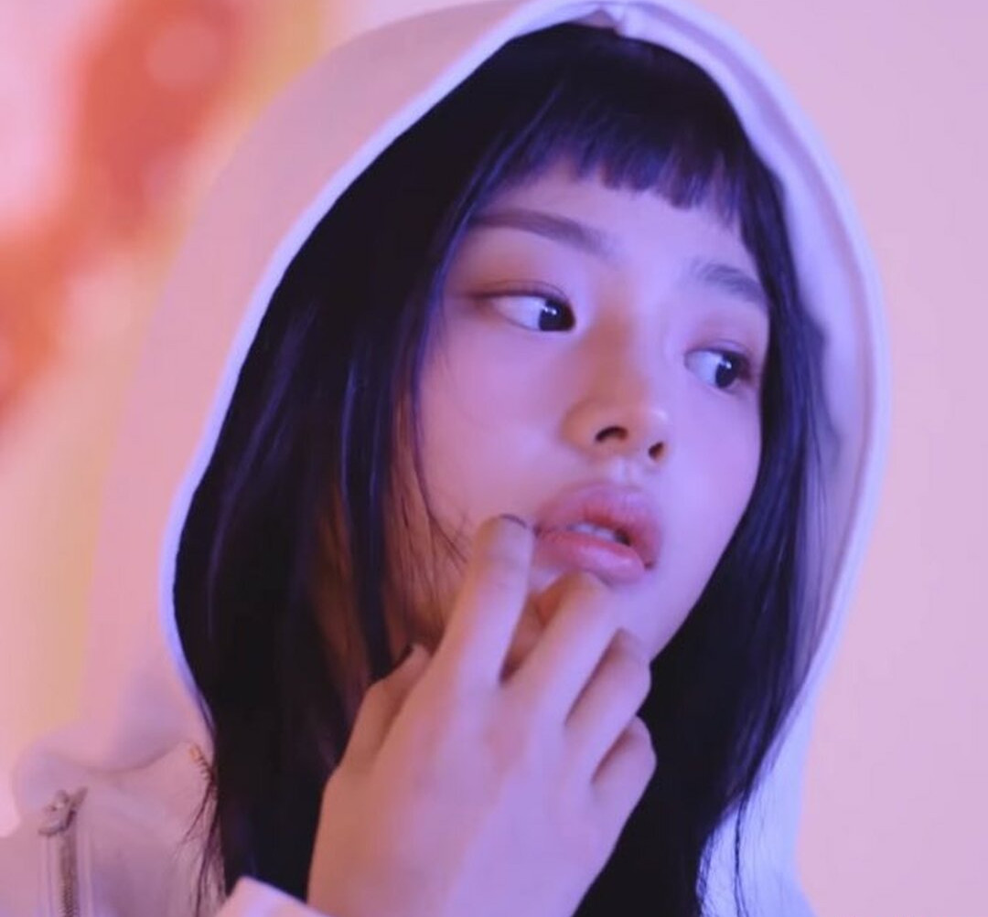 minji gallery photo #303