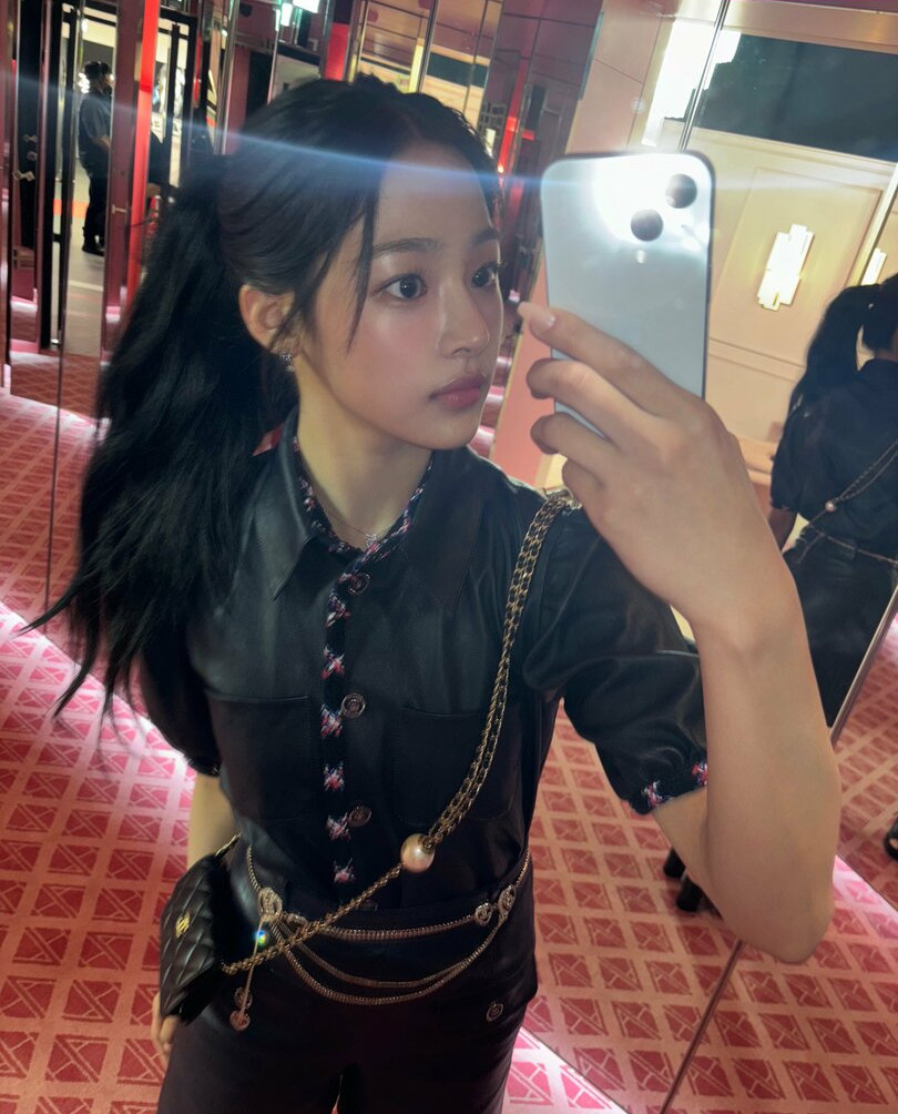 minji gallery photo #597