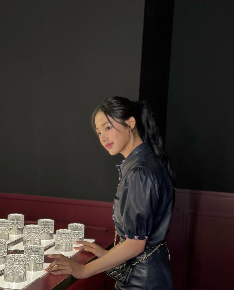 minji gallery photo #598