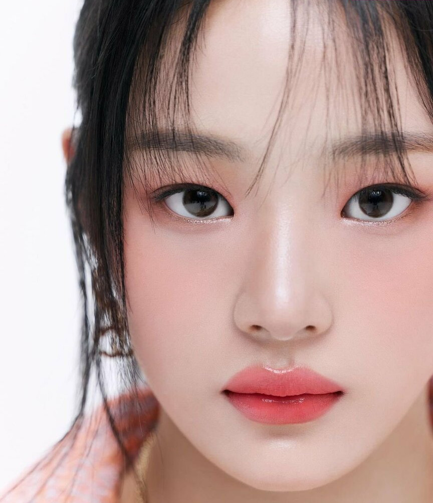 minji gallery photo #809