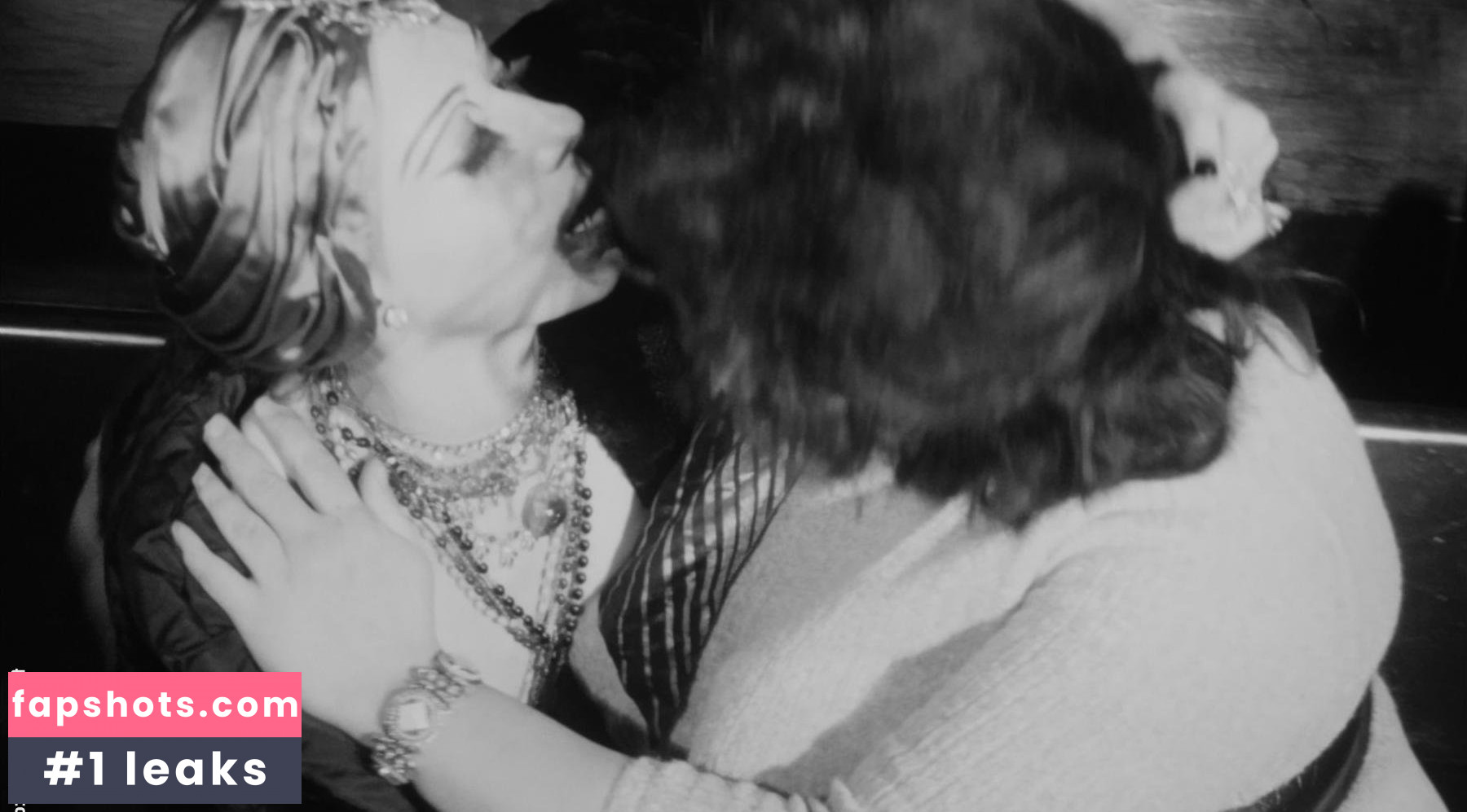 Mink Stole gallery photo #8